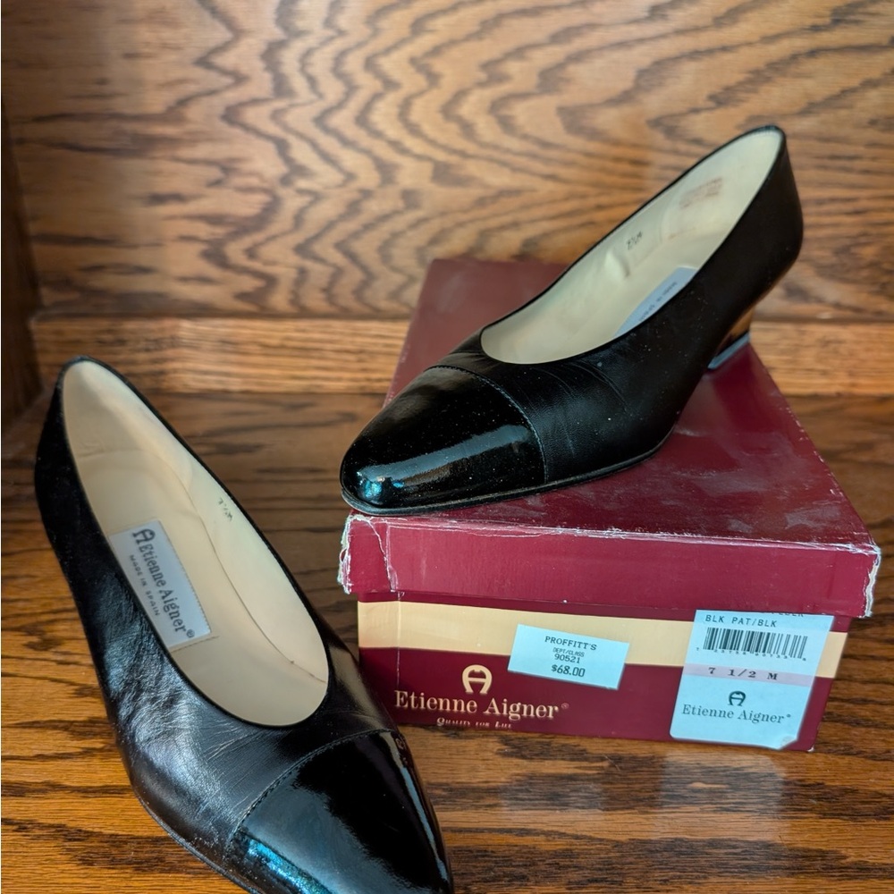 Vintage Etienne Aigner Black Leather Heels